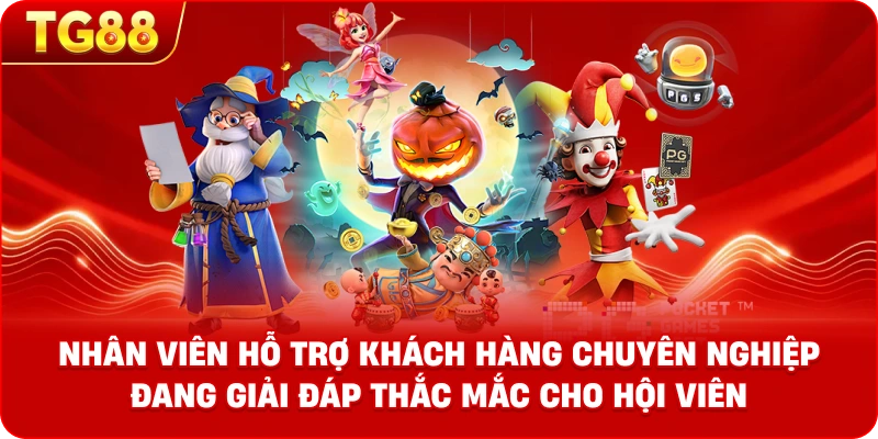 Hình ảnh nhân viên hỗ trợ khách hàng chuyên nghiệp đang giải đáp thắc mắc cho hội viên